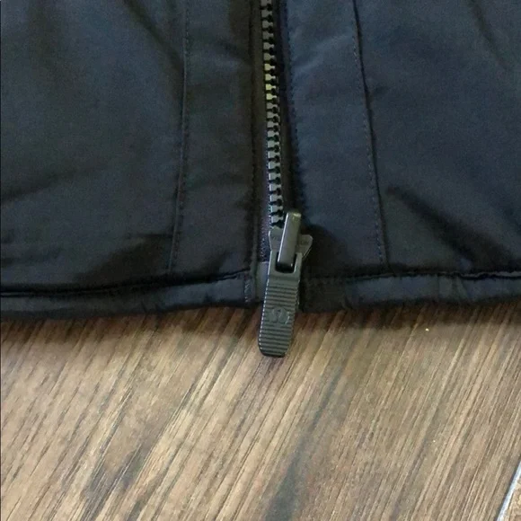 Lululemon | 4 | Reversible Fall / Spring Jacket - Picture 2 of 7